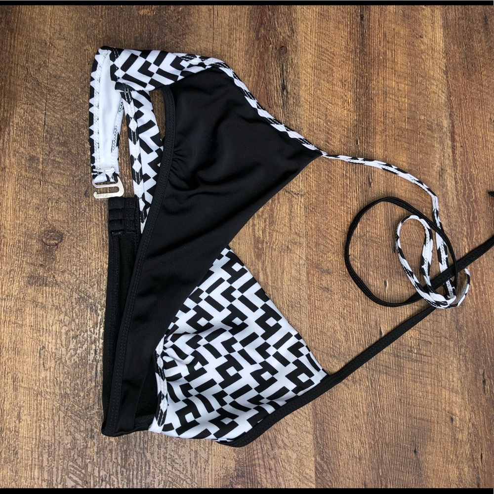 Bikini top